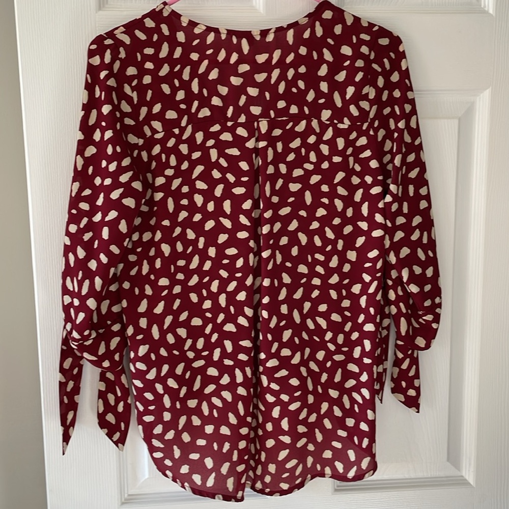 Wrap Front Pattern Blouse - Picture 3 of 7